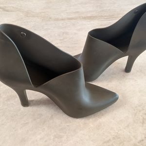 Melissa rain booties